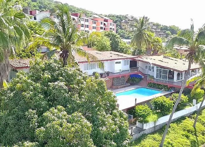Homestay R3 Vista Hermosa House Ixtapa